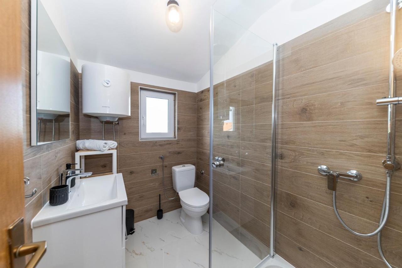 Apartmani Maestral Dobropoljana Kültér fotó