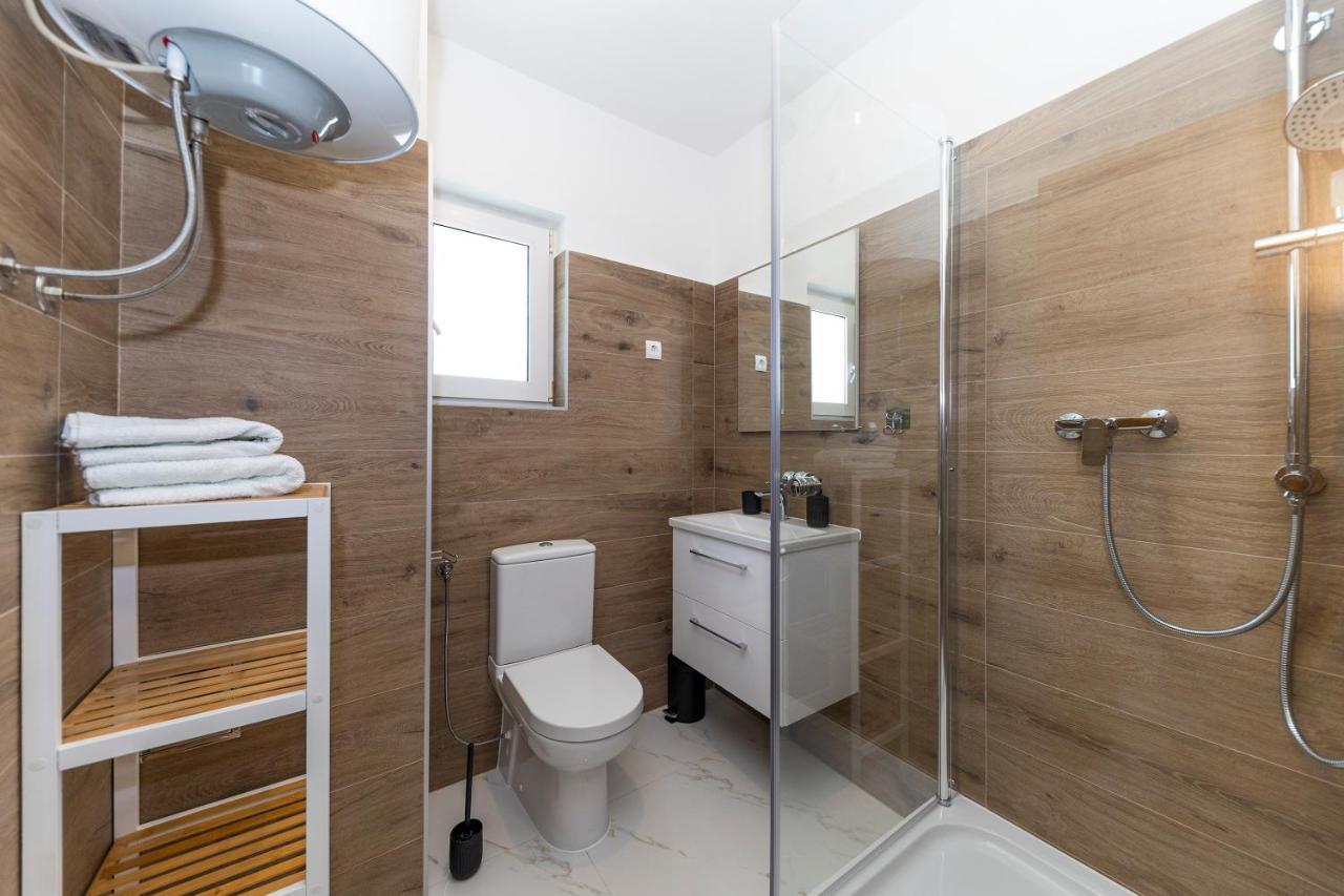 Apartmani Maestral Dobropoljana Kültér fotó