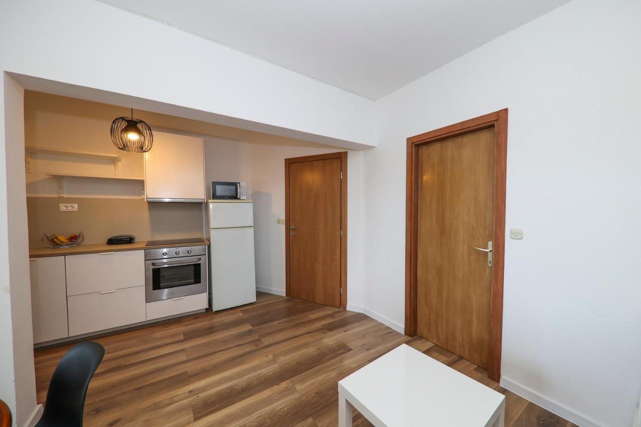 Apartmani Maestral Dobropoljana Kültér fotó
